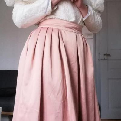 commande jupe de promenade pour demoiselle